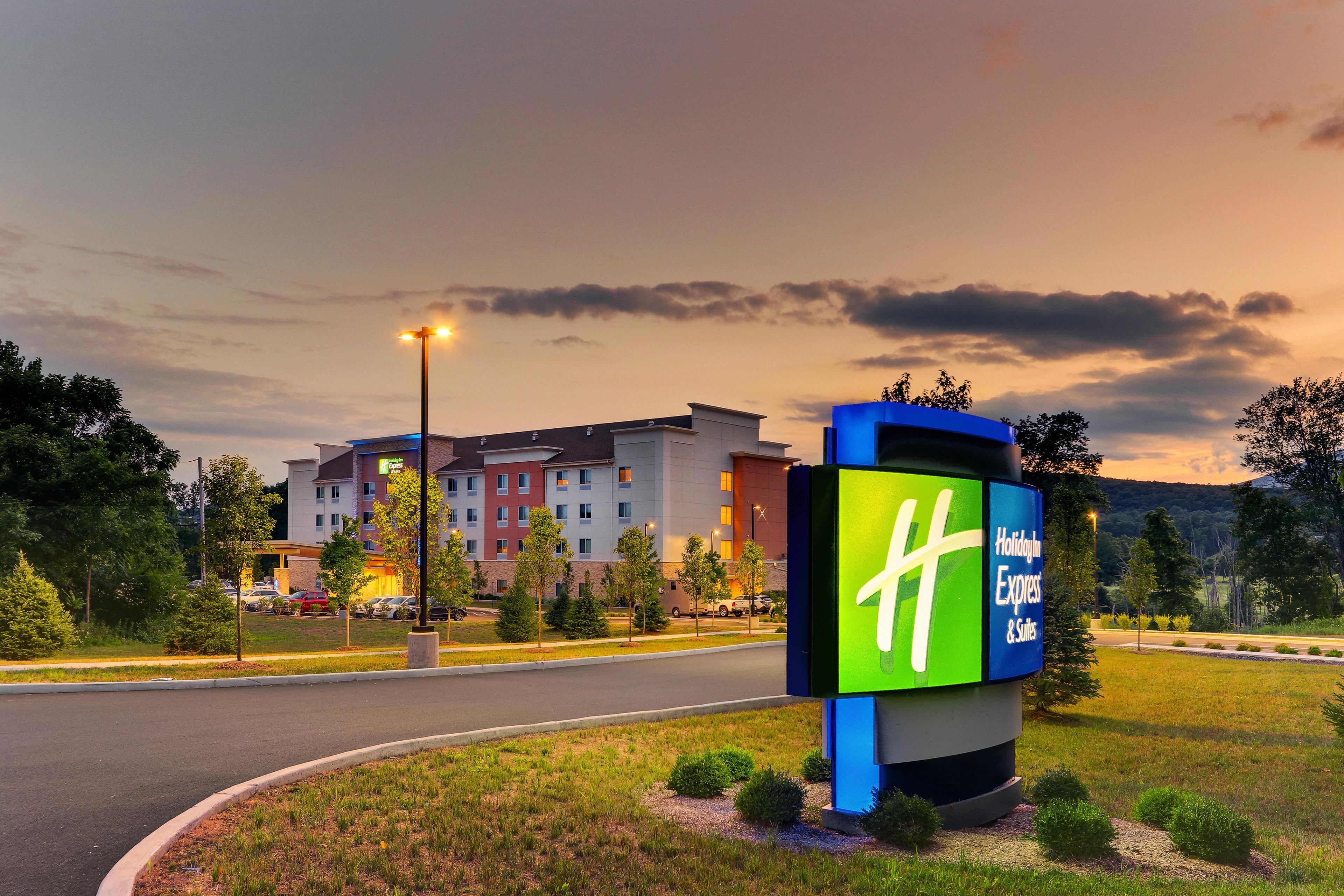 Holiday Inn Express & Suites - Saugerties - Hudson Valley By Ihg Zewnętrze zdjęcie