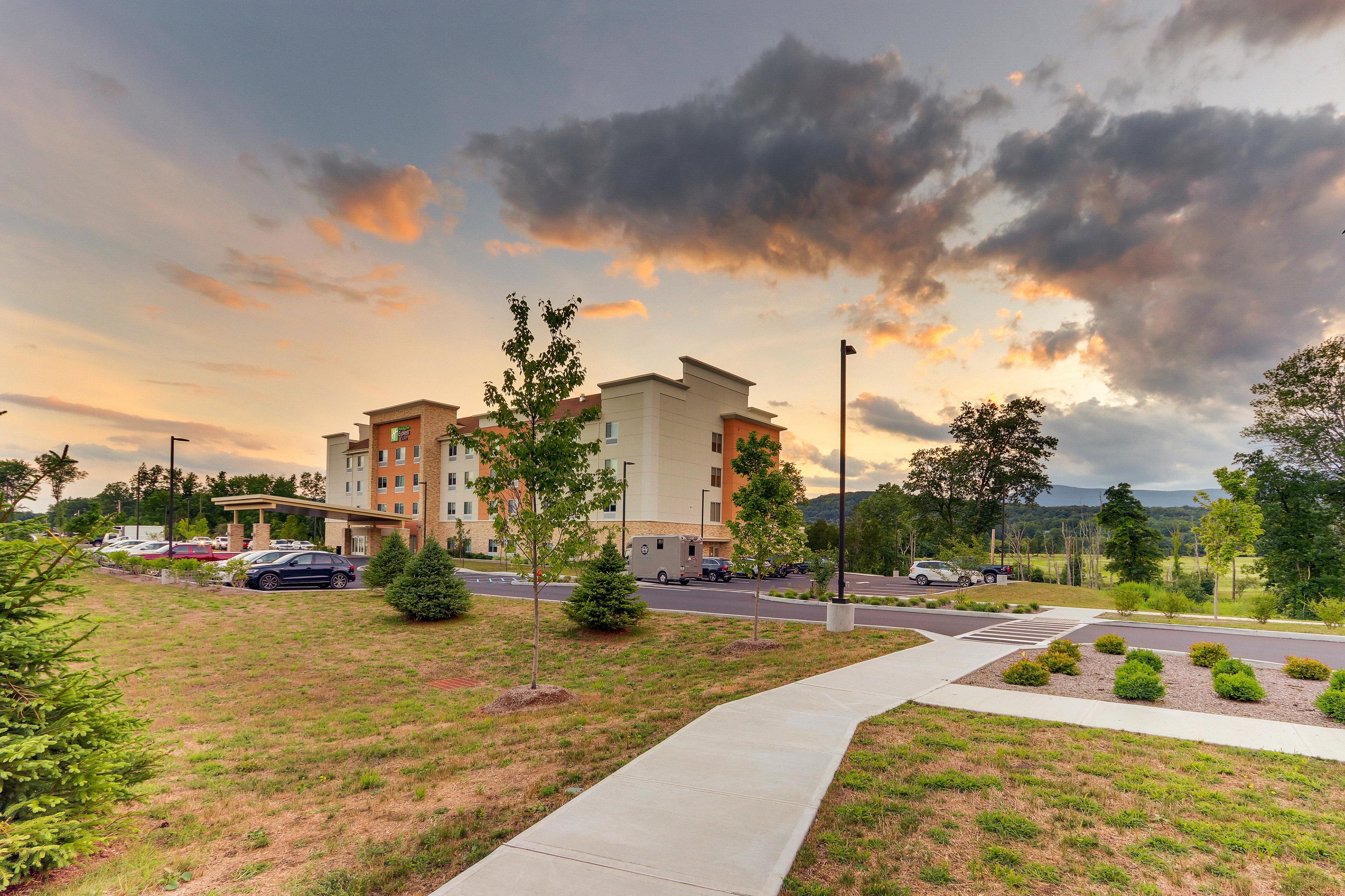 Holiday Inn Express & Suites - Saugerties - Hudson Valley By Ihg Zewnętrze zdjęcie
